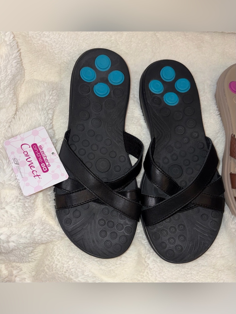 2 Pair Skechers On-The-Go Connect Performance Sandals Size 9 (black is NWT) - Picture 2 of 11